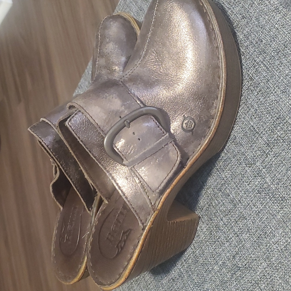 Born Clogs